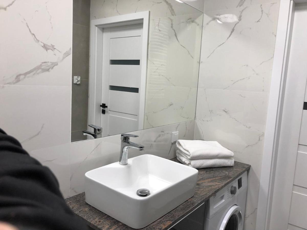 Apartamenty Platinex 6 Krasków Εξωτερικό φωτογραφία